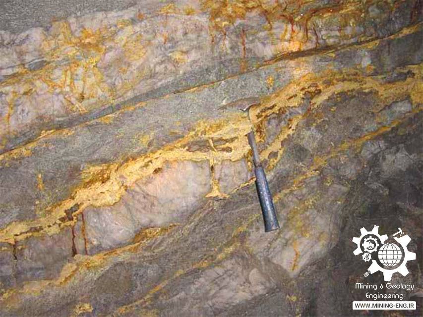 تصویری از رگه‌های بزرگ طلا در معدنی واقع در استرالیا
